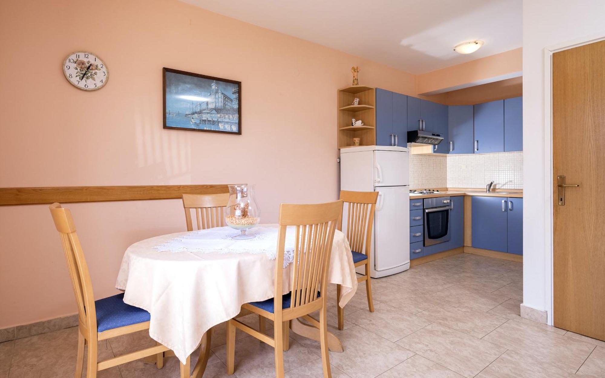 Apartments Zlata スタリー・グラード 部屋 写真